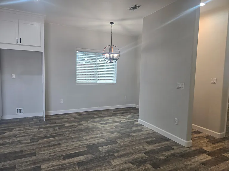 7727 McKinley Ave — Photo 4