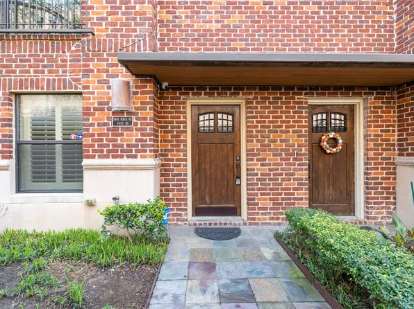 2411 N Hall St APT 35, Dallas, TX 75204