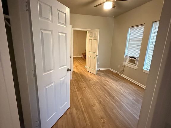 2nd image of 1306 mesquite