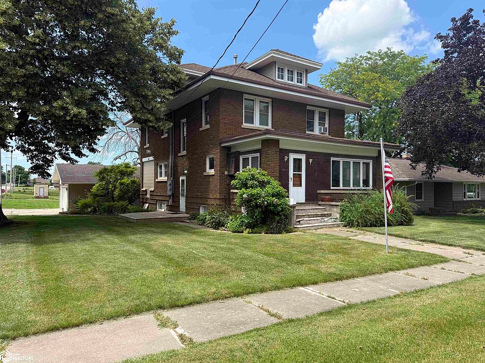 1st image of 138 Franklin St
