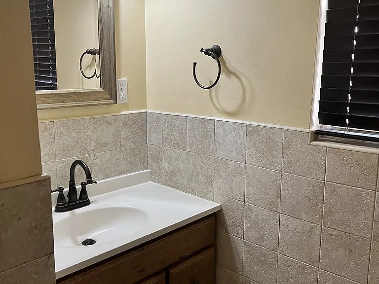 112 De Leon Dr — Photo 12