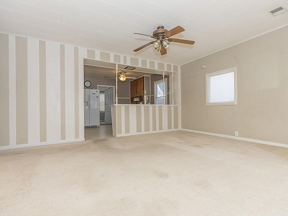 4th image of 416 Hanover Rd