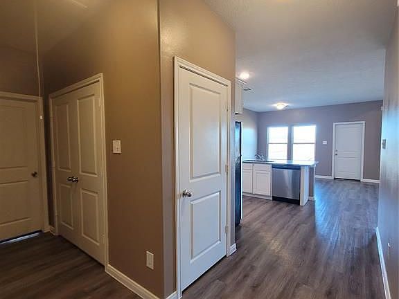 4th image of 406 Road 5102 #L