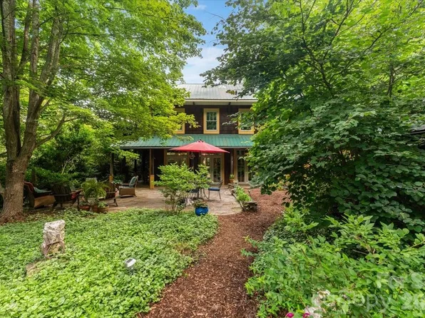 128 Barnet Mountain Dr, Marshall, NC 28753