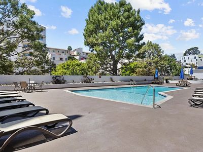10982 Roebling Ave, Los Angeles, CA, 90024