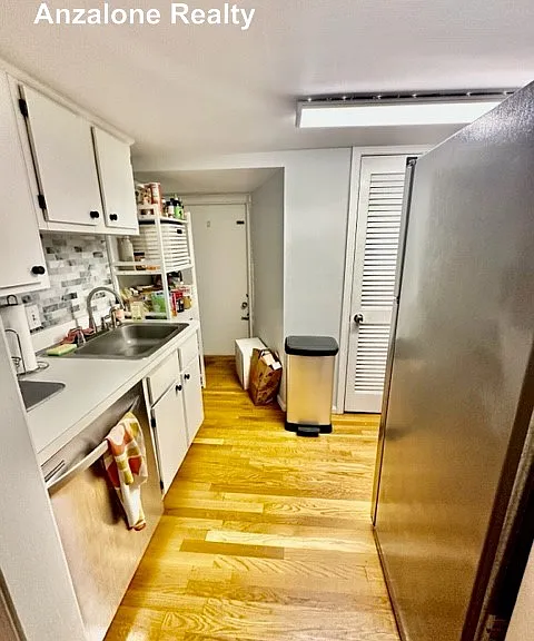 102 Commercial St #5 — Photo 4