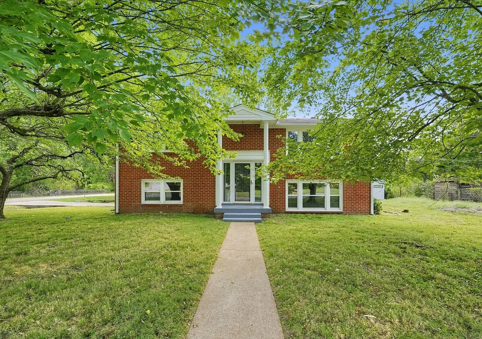 Charming 3BR House in Nashville — Photo 1