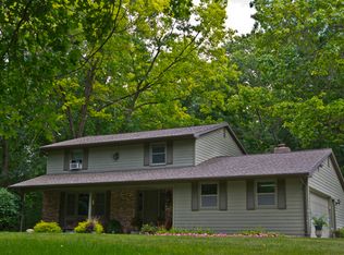 215 W Fitch Rd, Huntertown, IN 46748