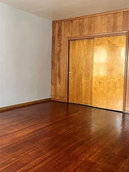 52 Christie Ave #1 — Photo 13