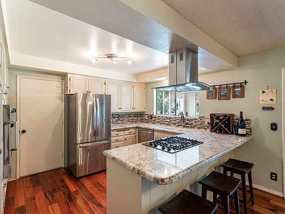 4th image of 2225 Alamo Pintado Ave