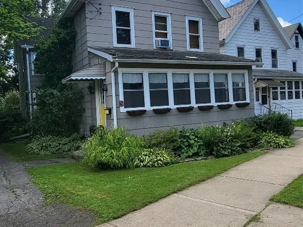 9 Elm St, Binghamton, NY 13905
