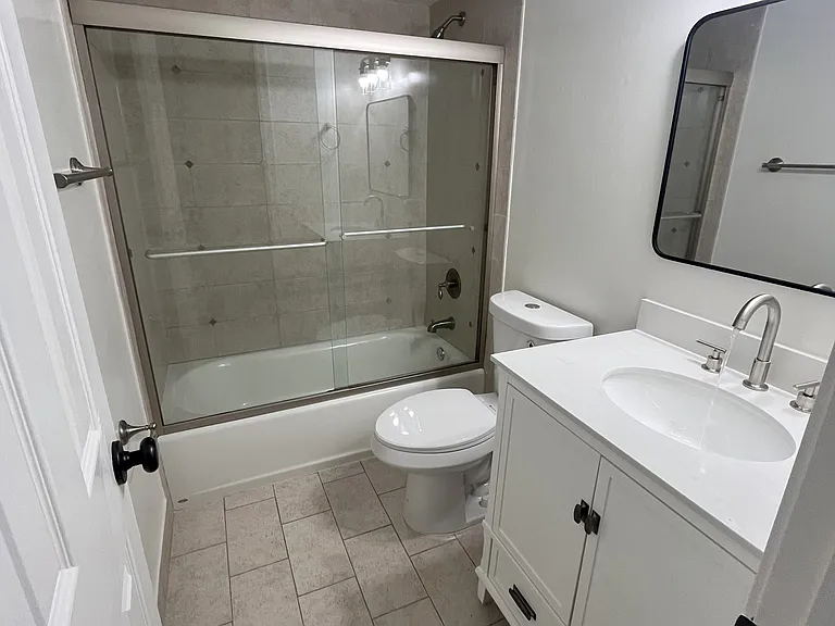 8311 SW 142nd Ave #I204 — Photo 8