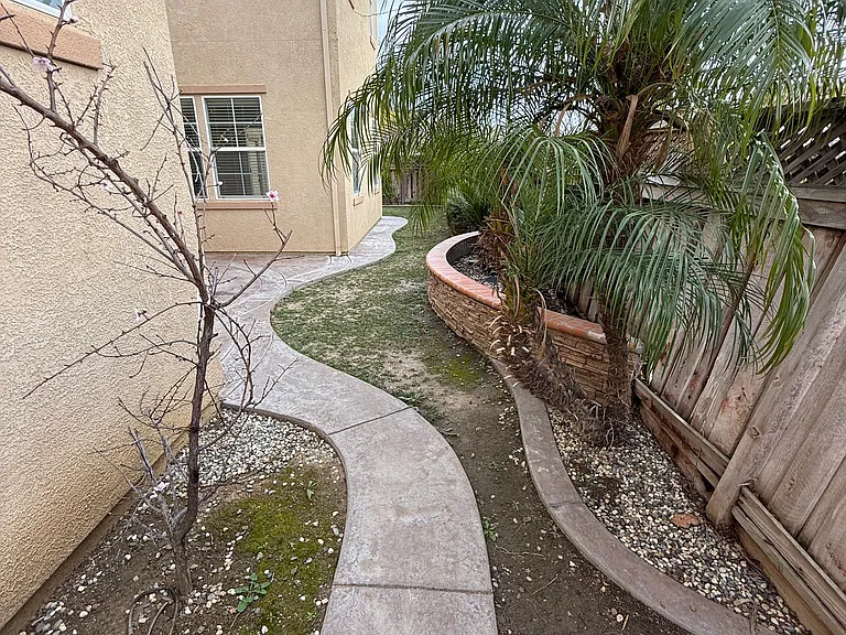 702 N San Marcos Dr — Photo 11