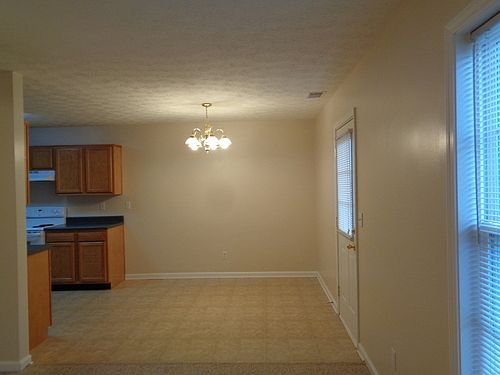 4th image of 104 N Osprey Ct