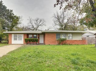 5413 Wedgwood Dr, Fort Worth, TX 76133