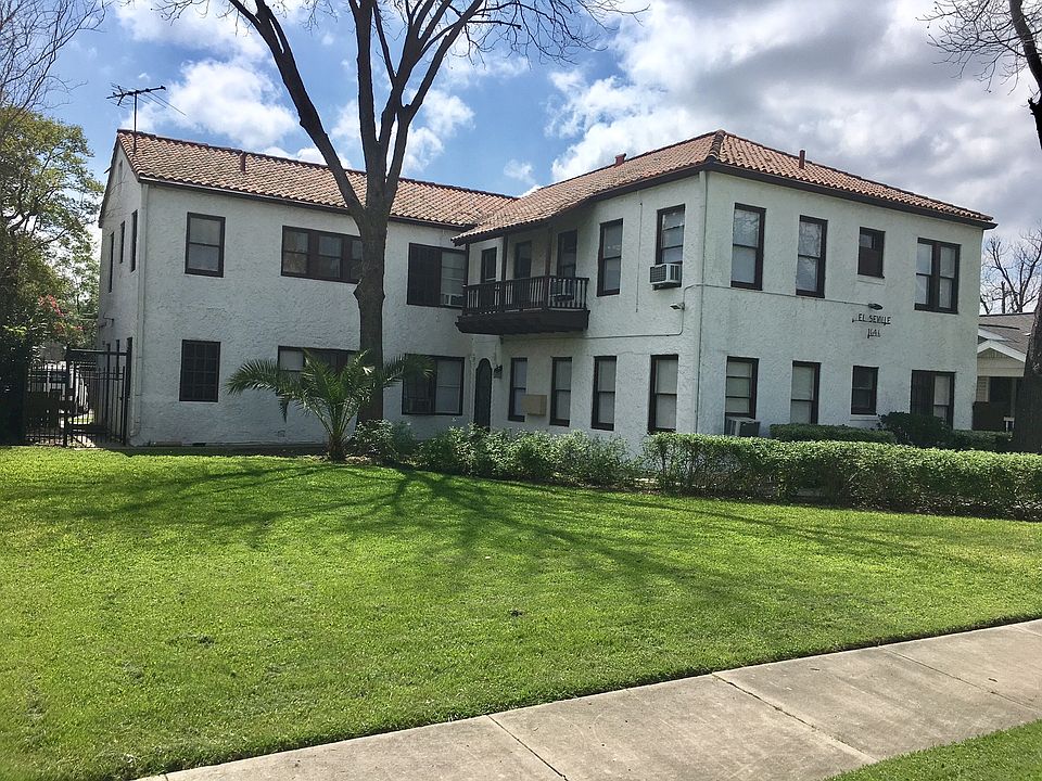 Charming Historic Bldg Prime Location