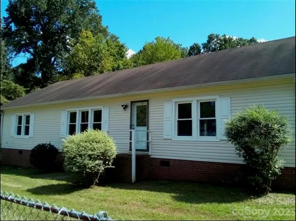 3506 Durham Ln, Charlotte, NC 28269