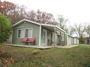 W5426 Buffalo Dr, Montello, WI 53949