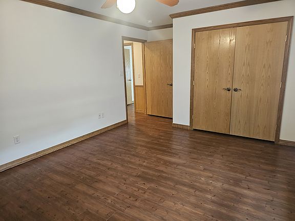 3rd image of 1308 County Road 236 E