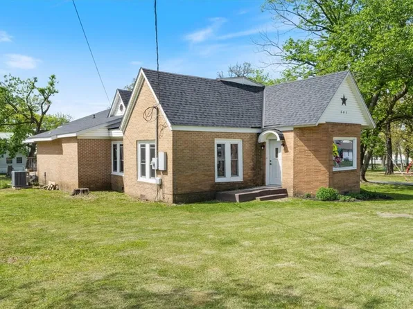 501 W Main St, Gravette, AR 72736