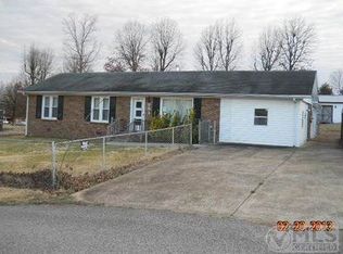 381 Leader Dr, New Johnsonville, TN 37134