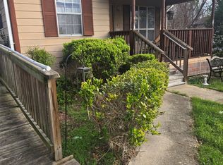 611 Maple St, Taylor, TX 76574