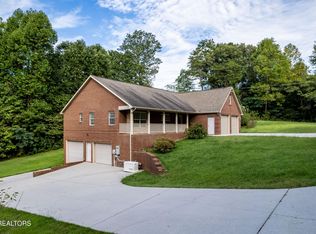 206 Boat Gunnel Rd, Townsend, TN 37882