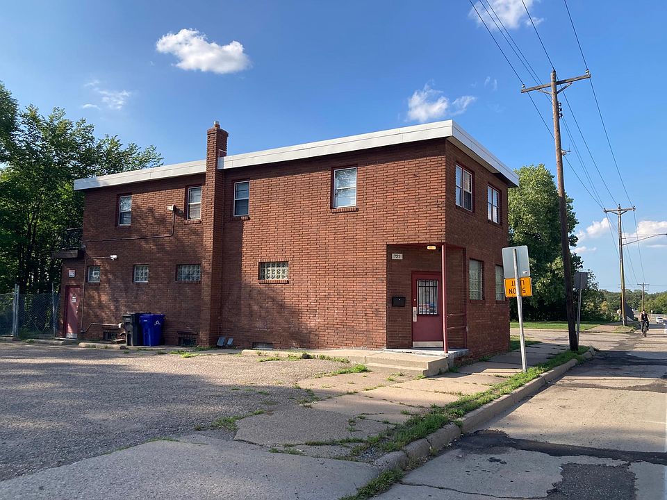 1st image of 721 Jackson St #B