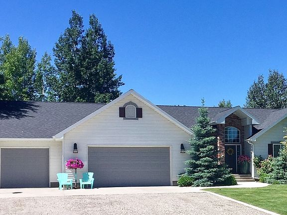 2nd image of 3635 W Cottonwood Dr