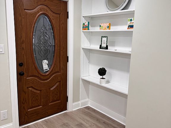 5th image of 3561 Bowen Pl