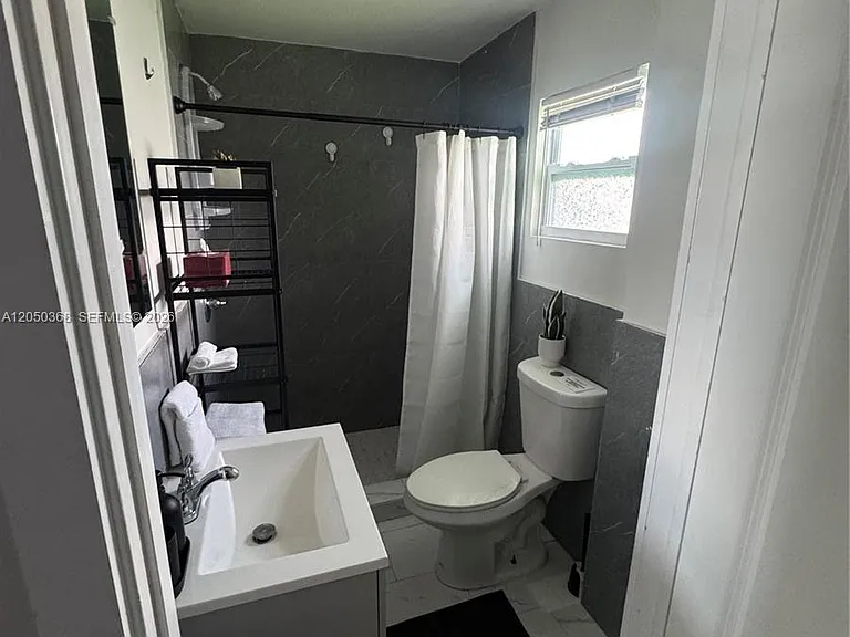 2211 NW 82nd St #2 — Photo 7