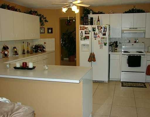4th image of 20805 SW 85th Ct