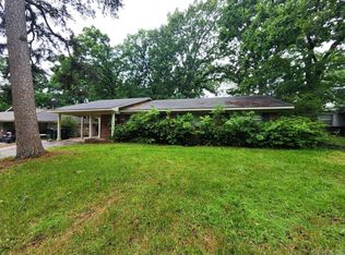 104 Hiawatha Dr, Little Rock, AR 72205