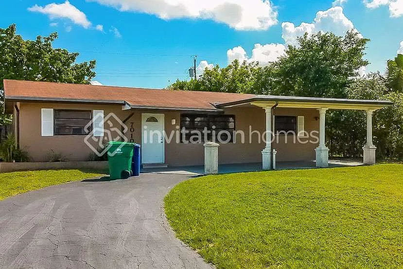 7010 SW 24th St Miramar, FL 33023 — Photo 1