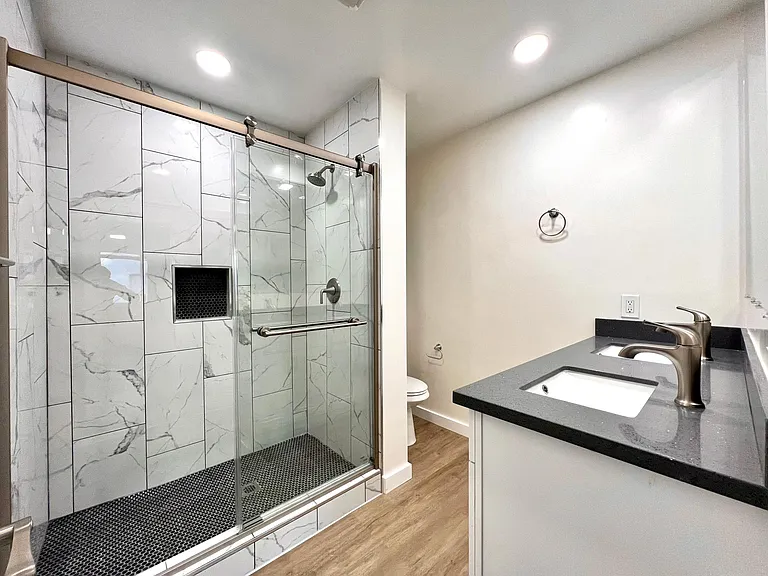 3606 Harvard Dr — Photo 22