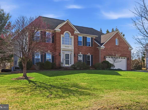 24213 Hailey Dr, Damascus, MD 20872