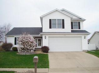 1646 W 66th St, Davenport, IA 52806