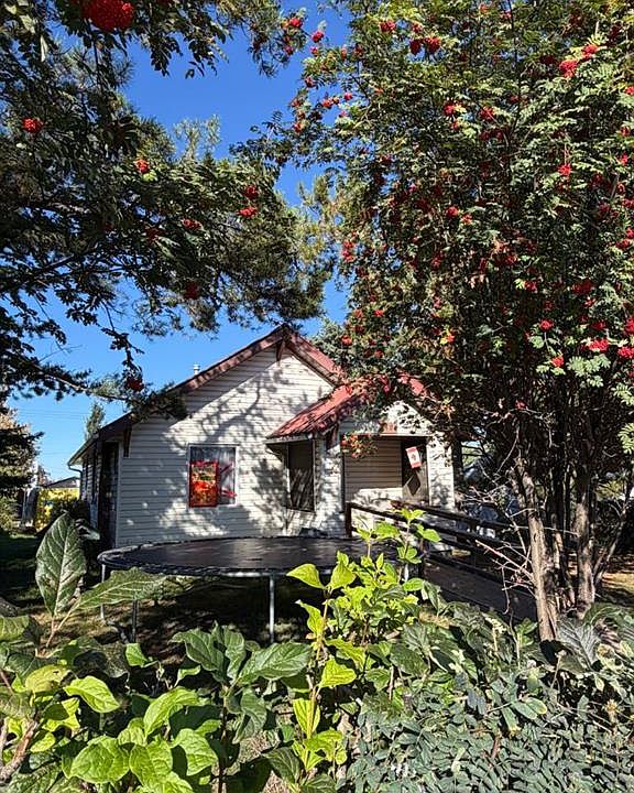 1st image of 4407 E 50th Ave