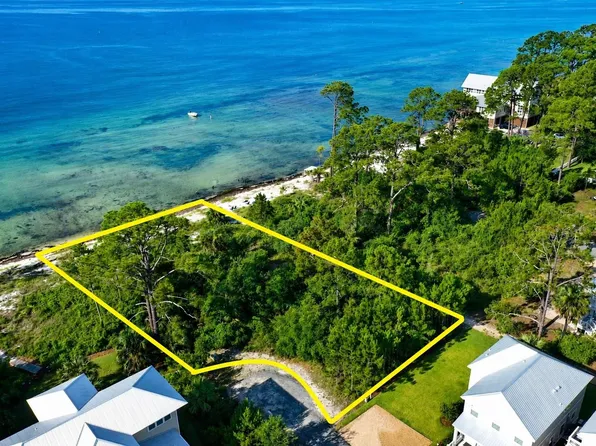 308 Gull Wing Way, Sopchoppy, FL 32358