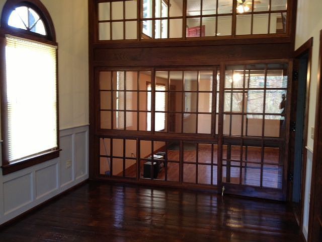 2nd image of 555 Audubon Rd