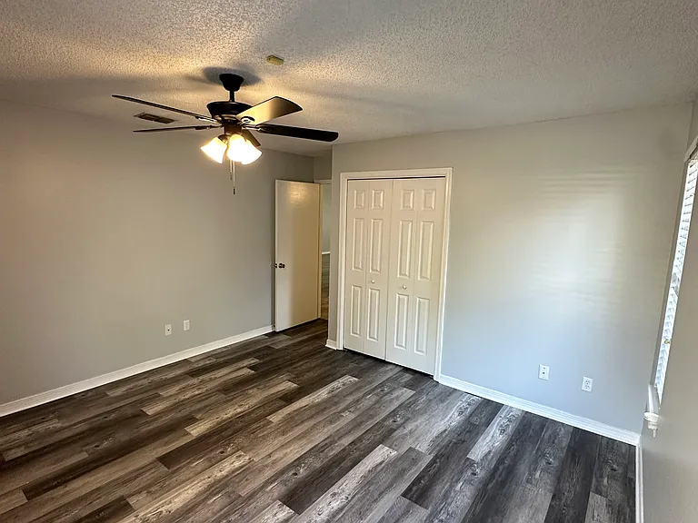 2152 Derringer Cir W — Photo 9