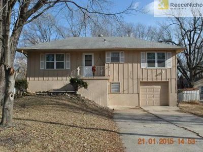 11621 Campbell St, Kansas City, MO, 64131