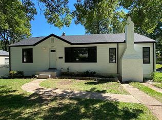 1800 Raft Dr, Saint Louis, MO 63133