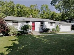 7130 Leawood St, Portage, MI 49024