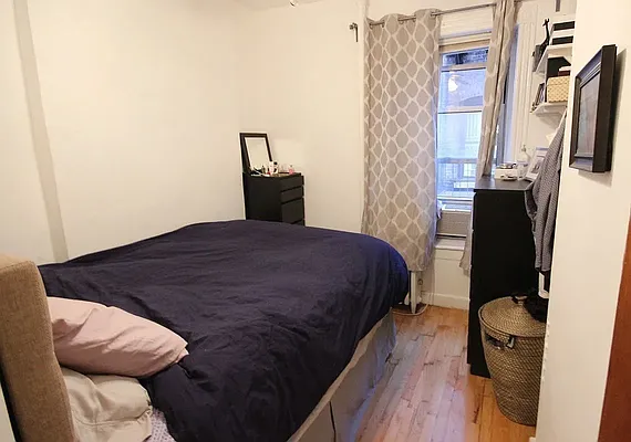 Rented by LJ Sloane Management | media 9