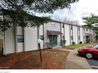 1056 Brandywine Blvd APT G, Zanesville, OH 43701