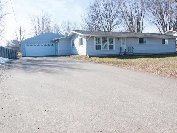 443 W Mill St, Mondovi, WI 54755