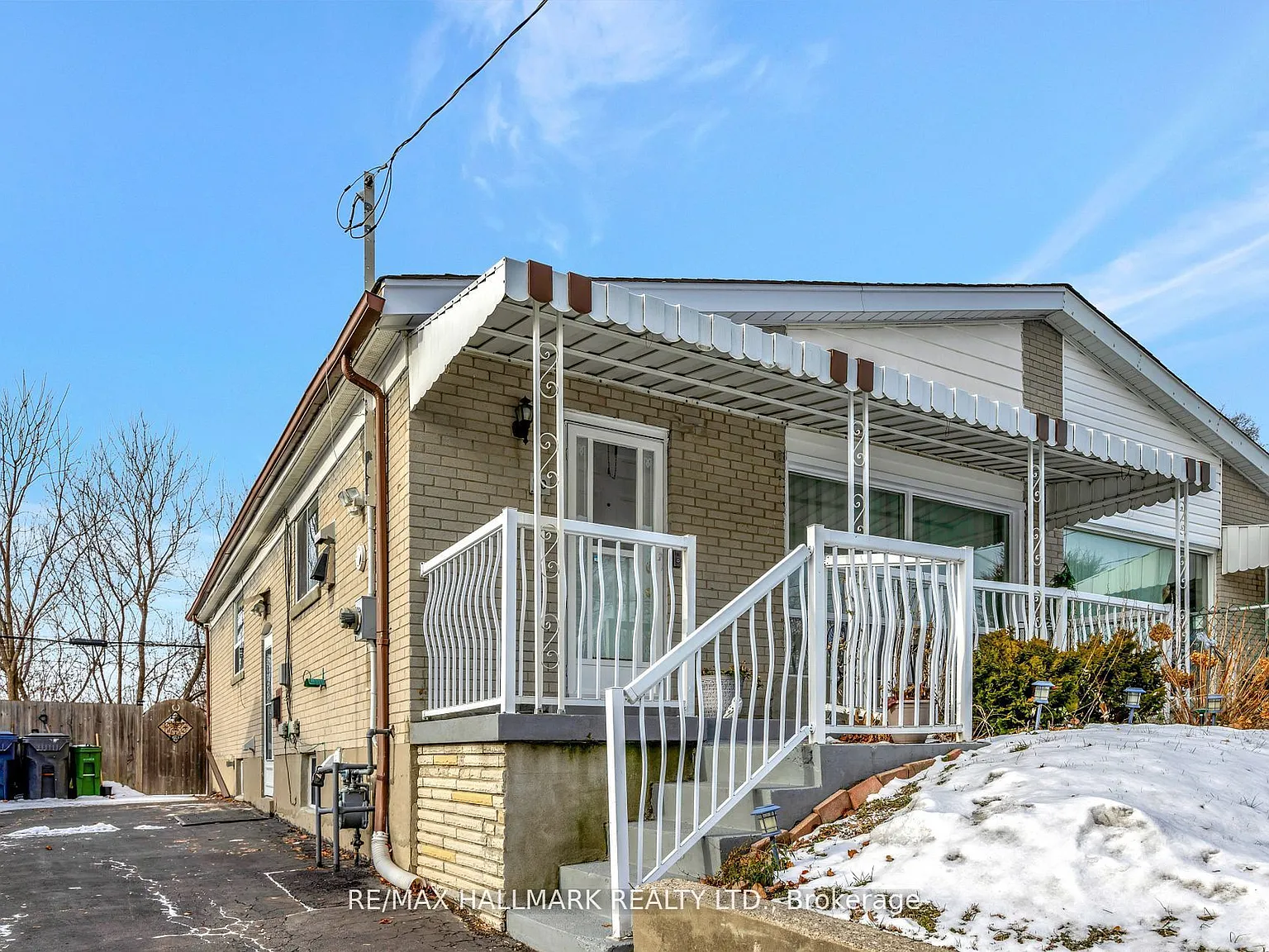 3 bed, $1,800 — Photo 2