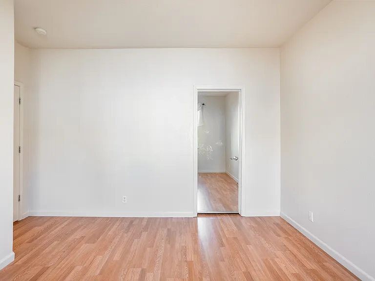 1865 Garzoni Pl — Photo 14