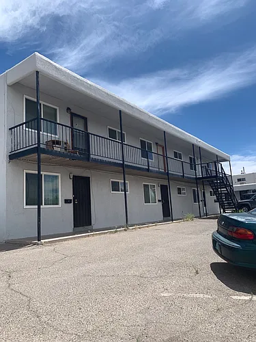 Renovated 2 Bd 1 Ba Apt. Near Altura Park Photo 1